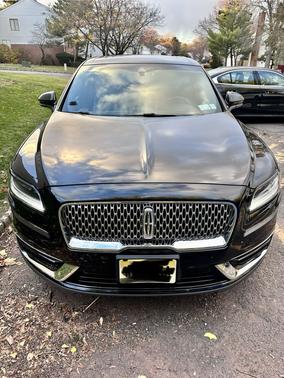 2019 Lincoln Nautilus Select