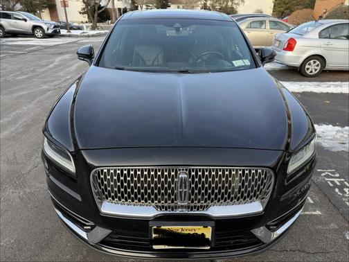 2019 Lincoln Nautilus Select