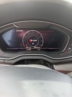 White 2018 Audi SQ5 3.0T Prestige