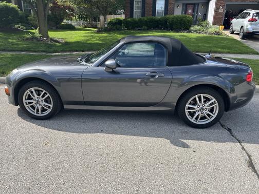 2015 Mazda MX-5 Miata Sport