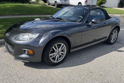 2015 Mazda MX-5 Miata Sport