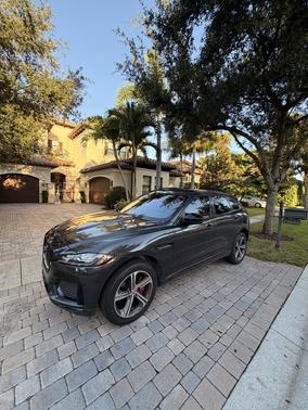 Gray 2017 Jaguar F-PACE S