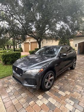 Gray 2017 Jaguar F-PACE S