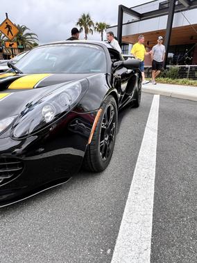 Black 2009 Lotus Elise Base