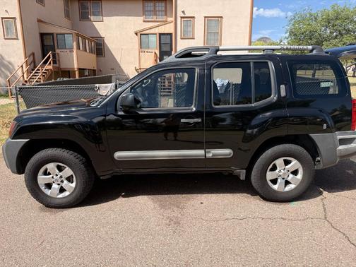 Black 2013 Nissan Xterra S