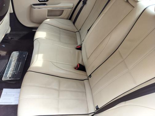 2011 Jaguar XJ L Supersport