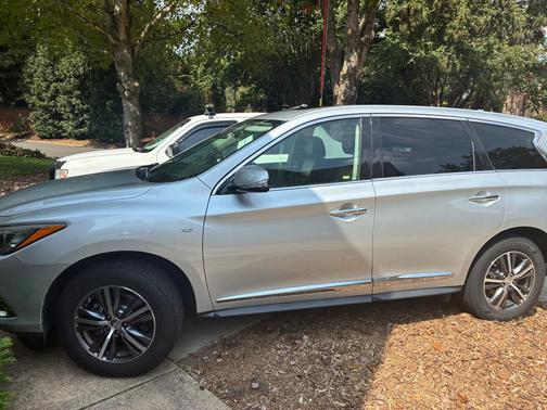 Silver 2019 INFINITI QX60 Pure