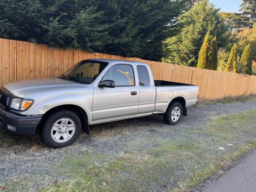 2004 Toyota Tacoma Xtracab