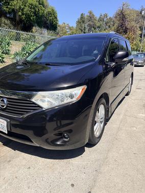 Black 2013 Nissan Quest SL