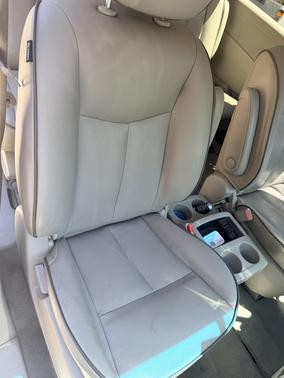Black 2013 Nissan Quest SL