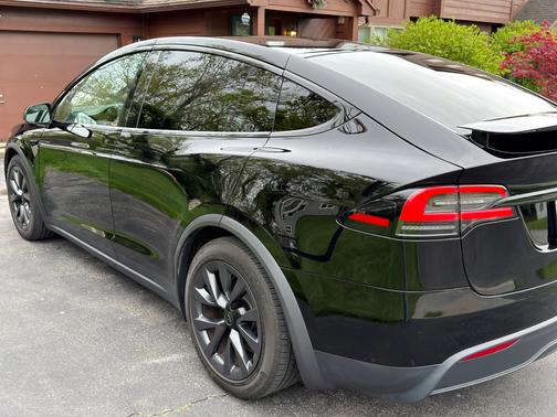 Black 2024 Tesla Model X Long Range