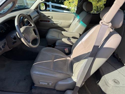 Gray 2000 Toyota Tundra Limited Access Cab