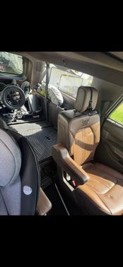 White 2022 Ford Expedition Max King Ranch