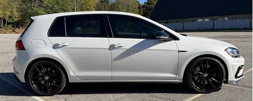 White 2019 Volkswagen Golf R 4-Door w/DCC & Navigation