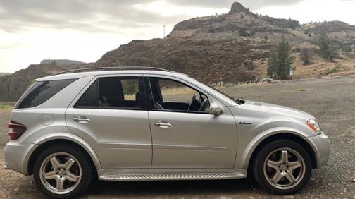 Silver 2008 Mercedes-Benz M-Class ML63 AMG 4MATIC