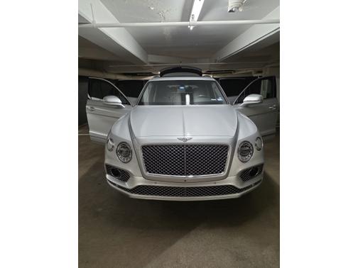 2018 Bentley Bentayga Onyx Edition