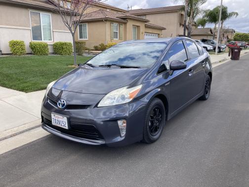 2013 Toyota Prius Four