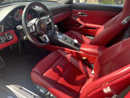 2017 Porsche 911 Carrera S