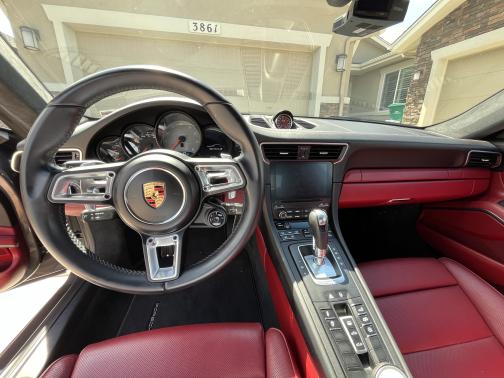 2017 Porsche 911 Carrera S
