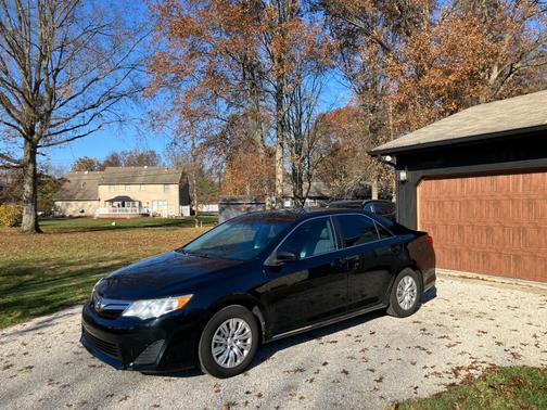 2014 Toyota Camry LE