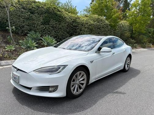 White 2017 Tesla Model S 75