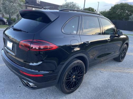 2018 Porsche Cayenne S