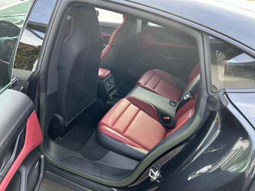 2023 Porsche Taycan Base