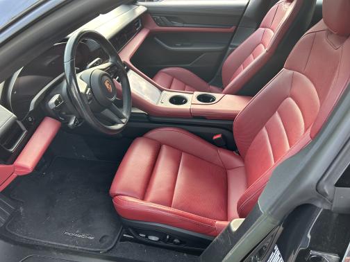 2023 Porsche Taycan Base