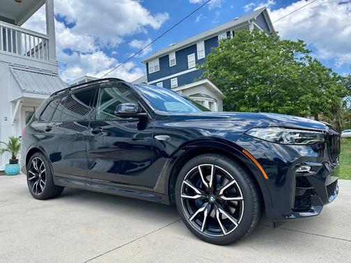 Black 2020 BMW X7 xDrive40i