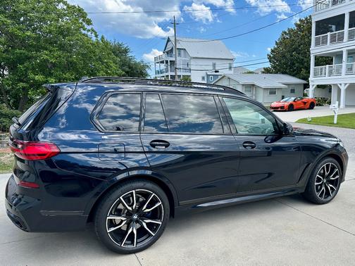 Black 2020 BMW X7 xDrive40i