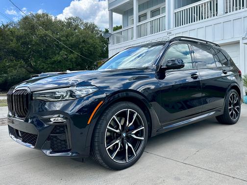 Black 2020 BMW X7 xDrive40i