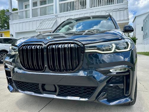 Black 2020 BMW X7 xDrive40i