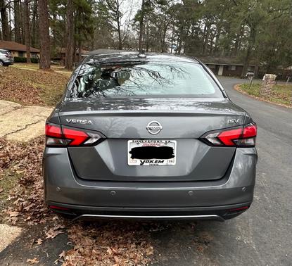 2021 Nissan Versa 1.6 SV