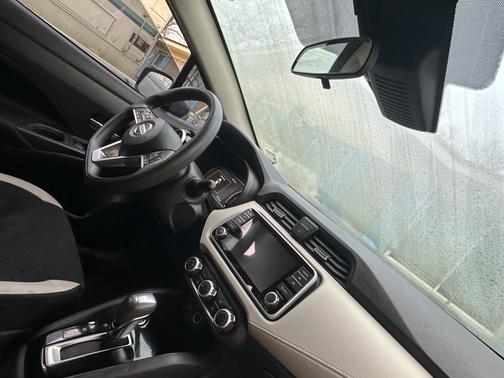 2021 Nissan Versa 1.6 SV