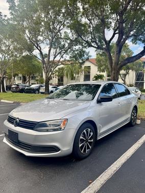 Silver 2013 Volkswagen Jetta Base
