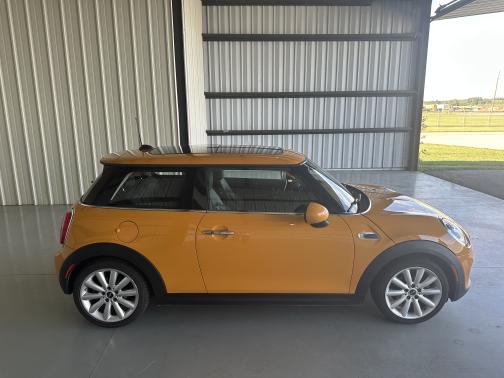 2014 MINI Hardtop Cooper