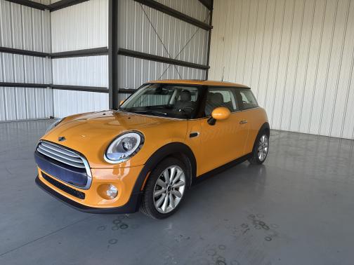 2014 MINI Hardtop Cooper