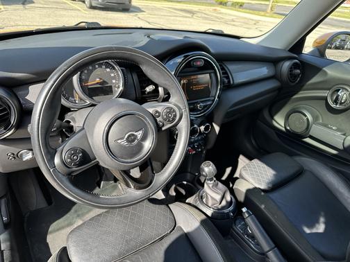 2014 MINI Hardtop Cooper