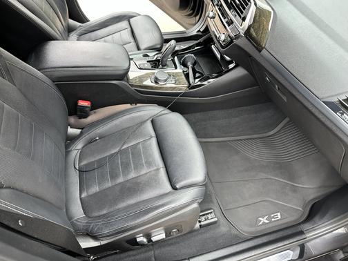 Gray 2019 BMW X3 xDrive30i