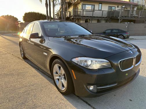 2012 BMW 528 i