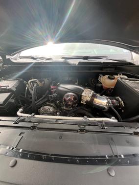 Black 2024 GMC Yukon Denali Ultimate