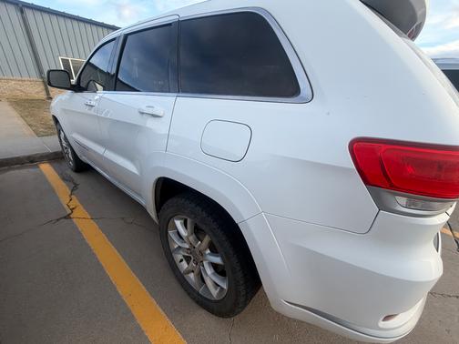 2016 Jeep Grand Cherokee Summit