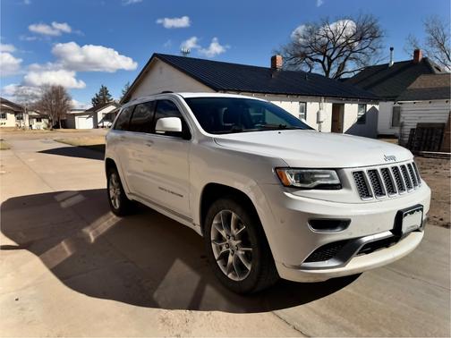 2016 Jeep Grand Cherokee Summit