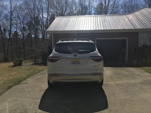 Photo 3 of 6 of 2020 Buick Enclave Essence