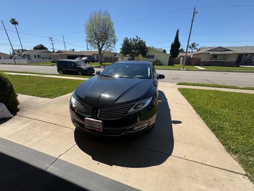 2013 Lincoln MKZ Hybrid Base