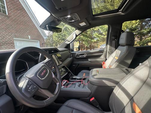 2024 GMC Sierra 2500 AT4