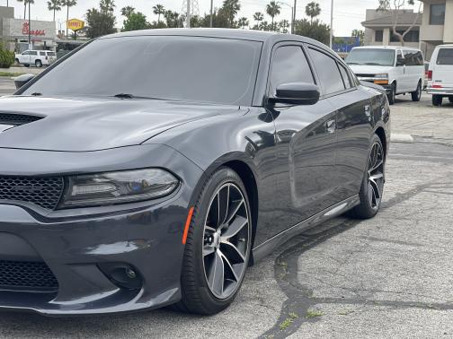 2018 Dodge Charger R/T Scat Pack