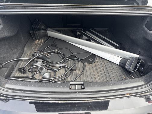 2023 Volvo S60 Recharge Plug-In Hybrid T8 Ultimate Black Edition