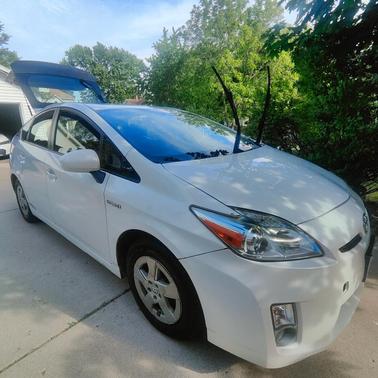 White 2011 Toyota Prius II