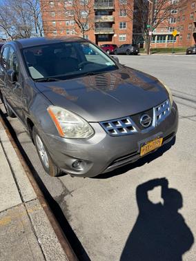 Gray 2012 Nissan Rogue S